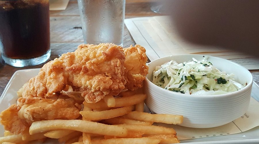The Strand signature dishes Olive oil Cake
Fish and Chips
Red Snapper